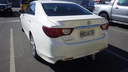 TOYOTA MARKX SALOON 2009-CURRENT